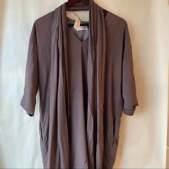 Womens new tags Thacker tunic w/ matching scarf‎ new with tags xsmall boutique - Picture 1 of 8